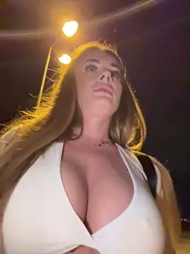 IsabellaEtthan's live cam