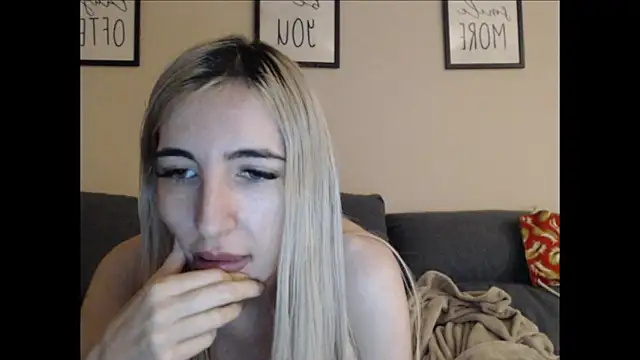 barbieblondiegirl - BarbieBlondieGirl's free webcam - UK Sex Cams