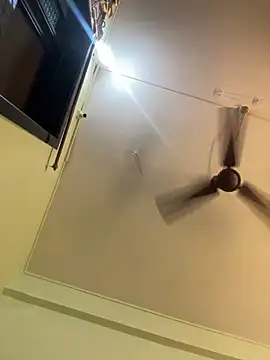 Bombay_boy webcam