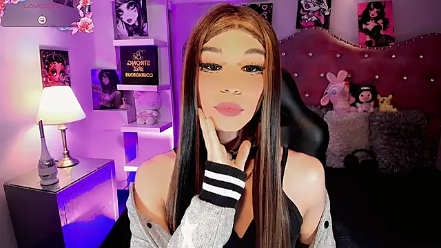 Megaan_Dolll webcam