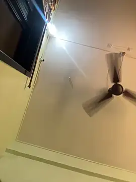 Bombay_boy webcam