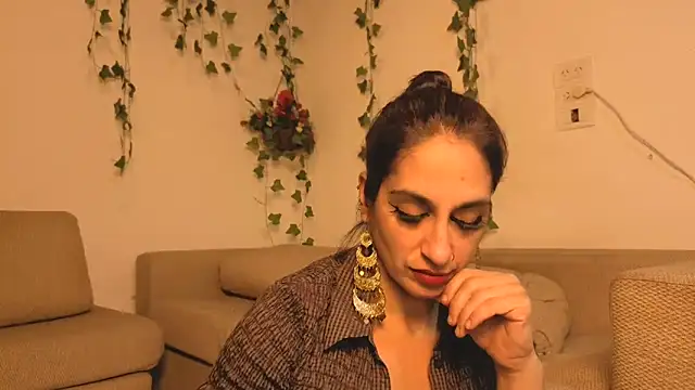 Bellydancerhot webcam