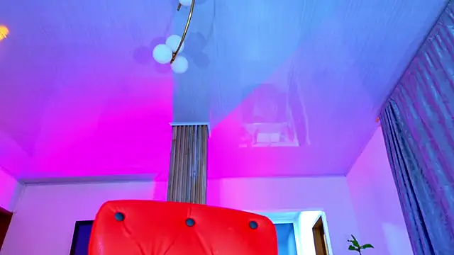 SQUIRT4UMEGAN webcam