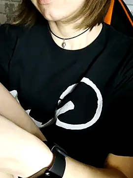 Aashikalaa webcam