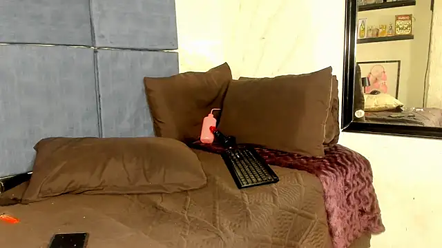 Ebonydollxx webcam