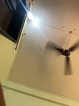 Bombay_boy webcam