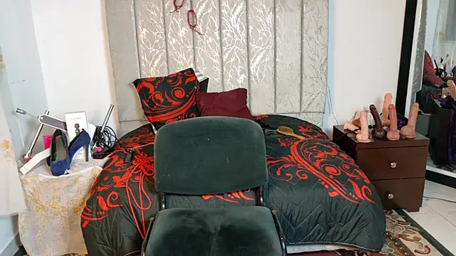 AndreaKinky webcam
