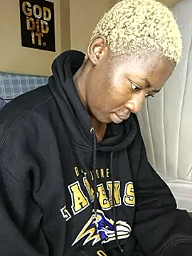 SquirtQueen16 webcam