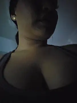 Pretty_Julieta webcam