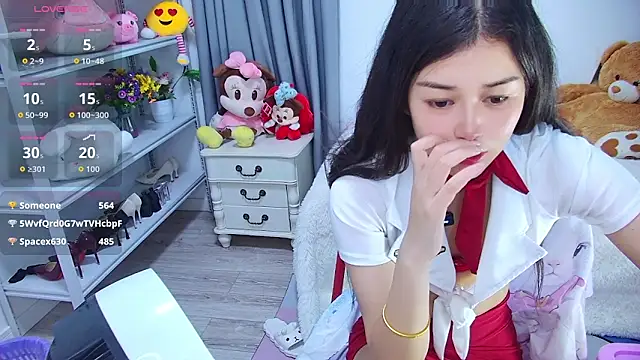 QinQin-888 webcam