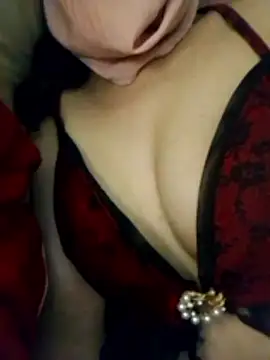 Almas-arabic webcam