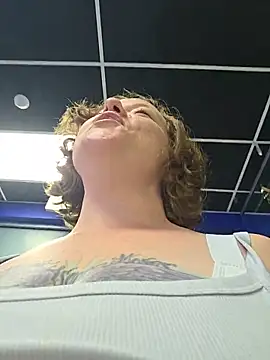 julimonroe webcam