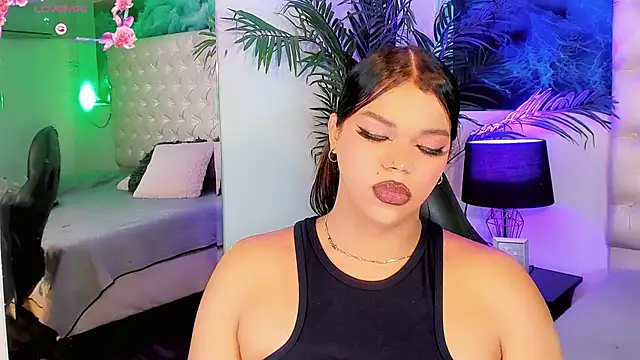 Keira_Fox31 webcam