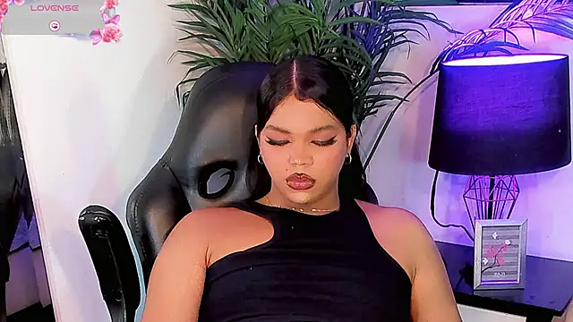 Keira_Fox31 webcam