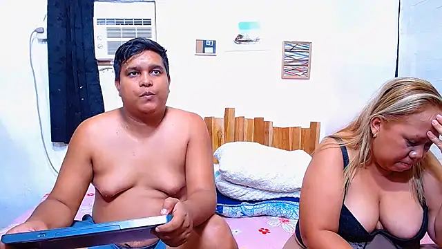 lucasandSofi webcam