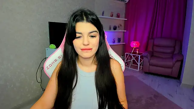 AlluringAriel webcam