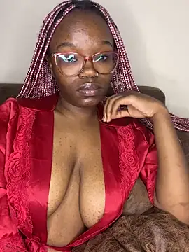 YummyMelanin117 webcam