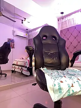 Auri__ webcam