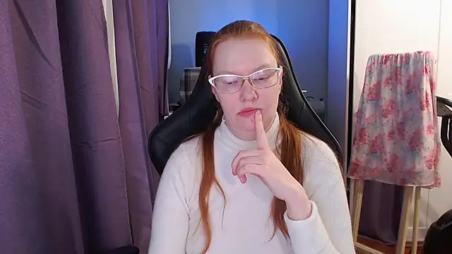 Lady_Inari webcam