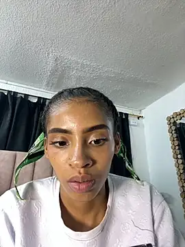 SaharaX_X webcam