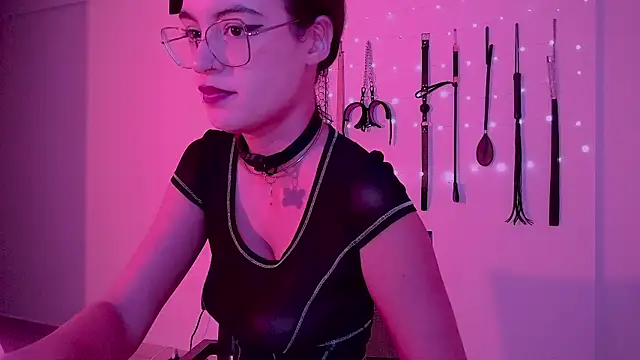 nina_kink webcam