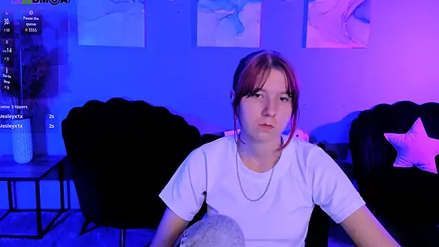 gloria_bubble (F teen) - show panties