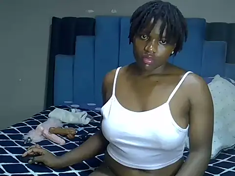 melanin_moon webcam