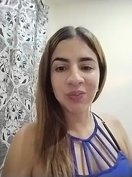 Latina_azura333 webcam
