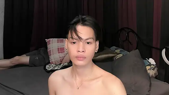 hotfreshdior webcam
