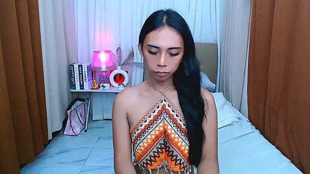 scarlet_smith7 (T teen) - BE MINE SCARLET AND CUM FOR ME