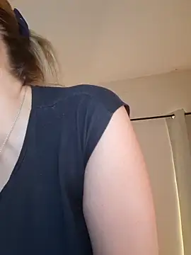 NaomiShimizu webcam