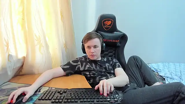 iliaskrislove webcam