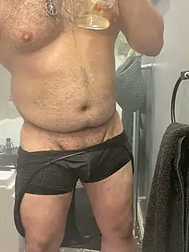 CloudyMuscleBeefy webcam