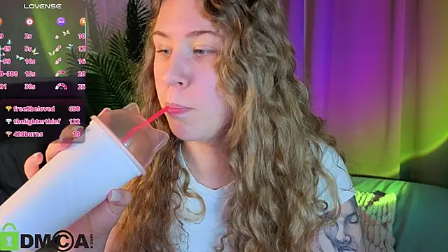 Elsie_Cutties webcam
