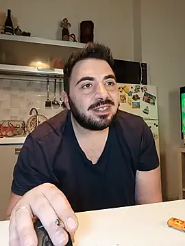 bear_skinny webcam