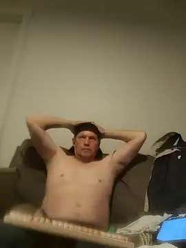 yourMasterisBored webcam