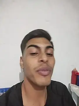 hot_latinox webcam