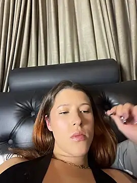 Ally_sunnn webcam
