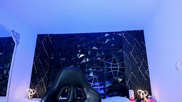LunaRossie_ webcam