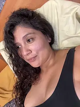 kinky_mila@xh webcam