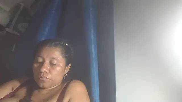 adrixxx38 webcam