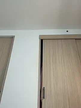 oficialaura webcam