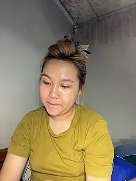 Almira6868 webcam