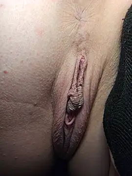 AmethystFoxx webcam