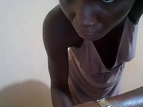kudzi221 webcam