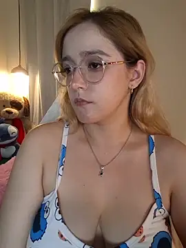 NaomiShimizu webcam