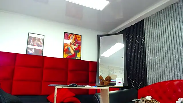 SWEETKAREN webcam