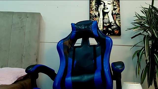 roan_birkin webcam