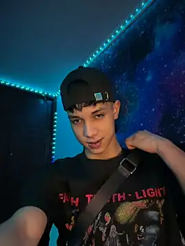 RoughDiamond_ webcam