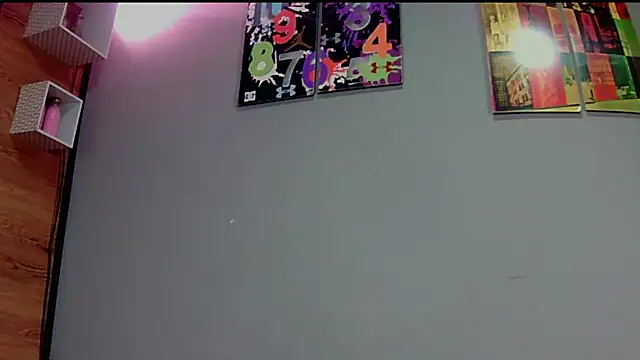 Enzoo98_ webcam